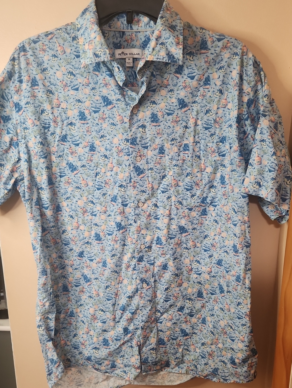 Peter Millar Pirate Skull Rum Short Sleeve Button Up Shirt Men’s Medium Beach